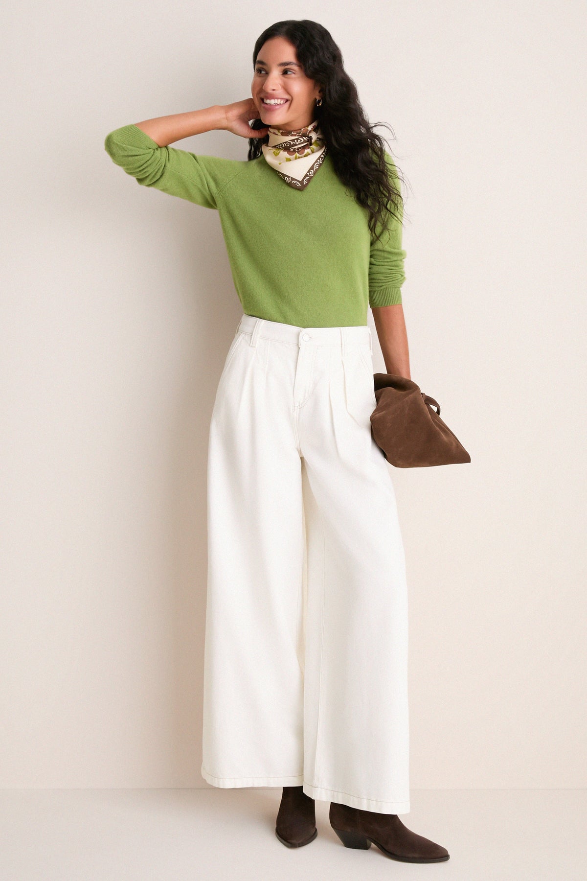 Peridot Cashmere Elizabeth Crewneck