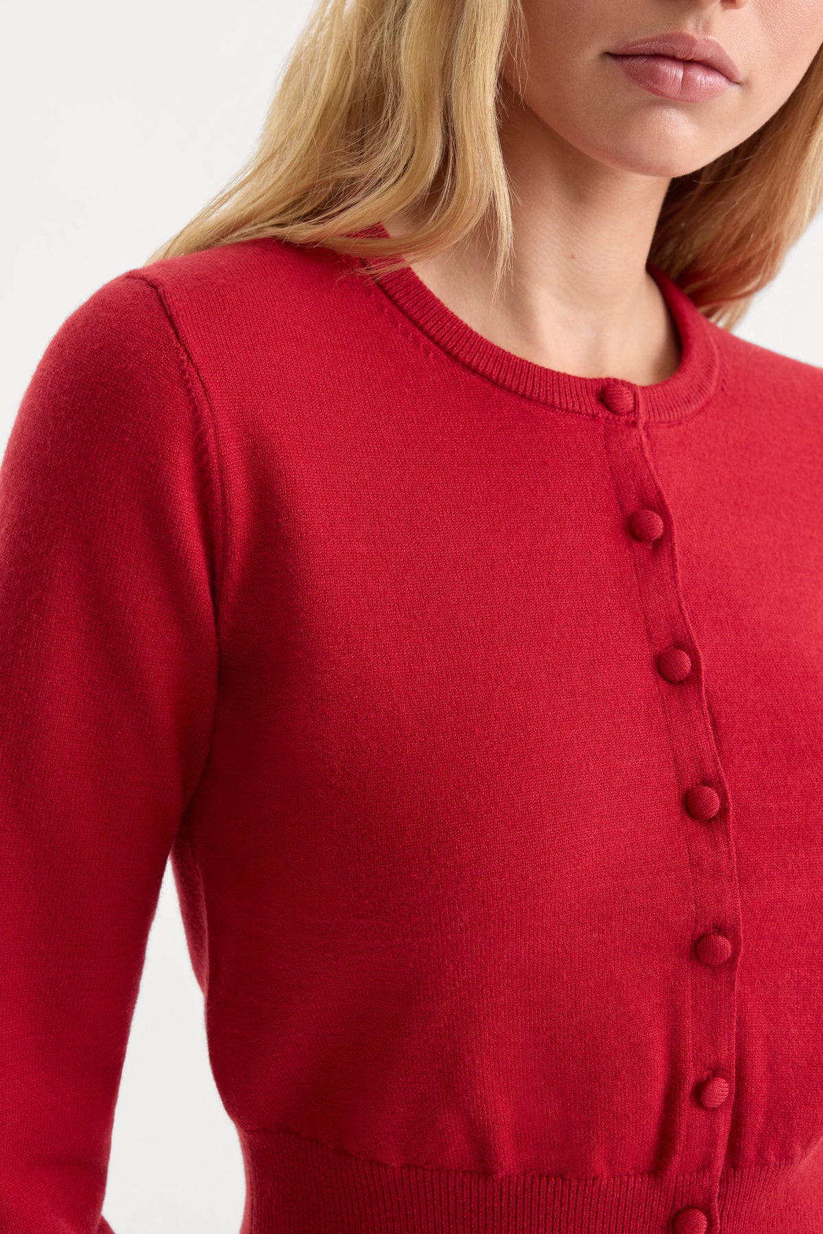 THE FINE KNIT CARDIGAN | CRIMSON ROSE