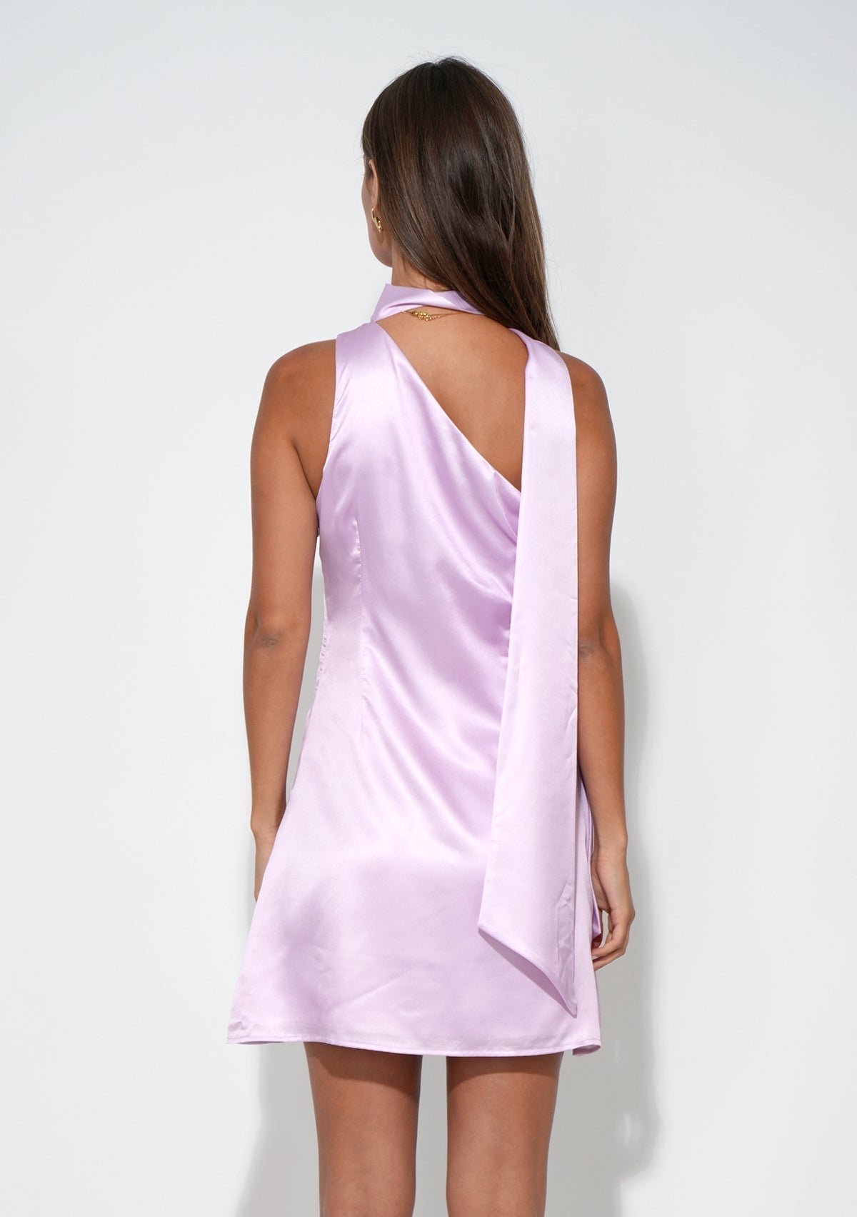 KINSLEY SCARF NECK PRINTED MINI DRESS