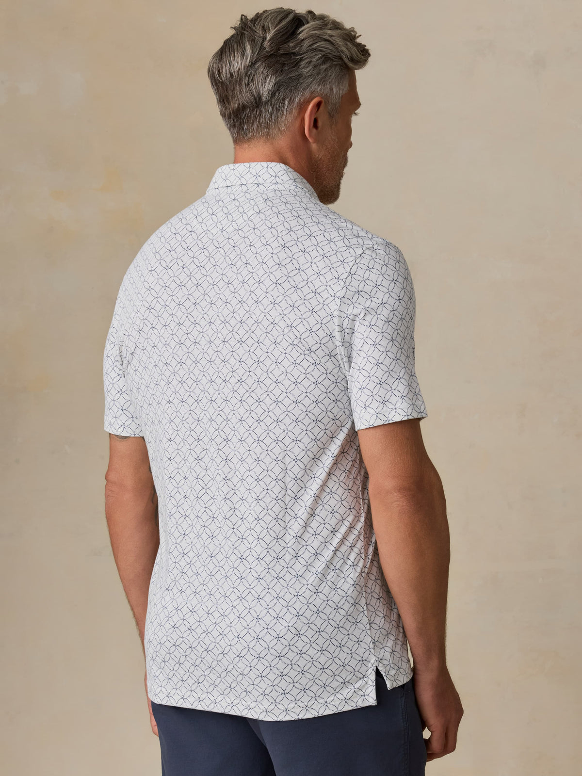 Short-Sleeve Movement Pique Polo - Ivory Blue Moonlight