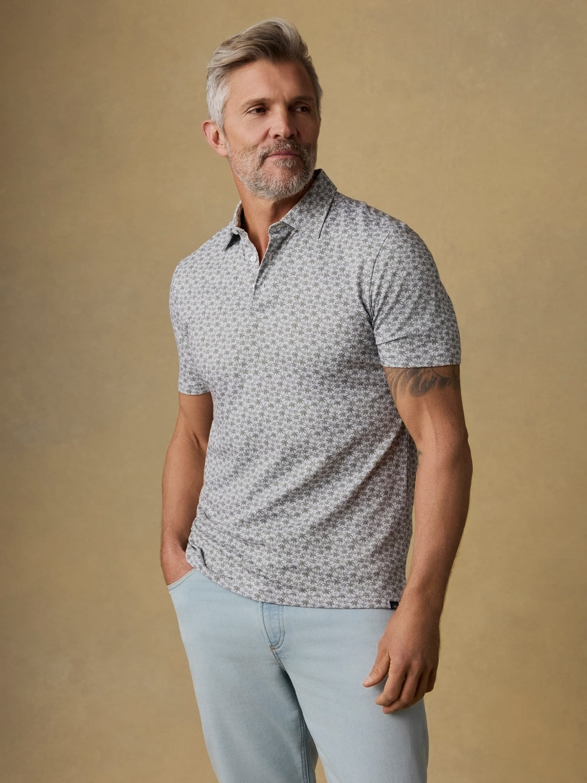 Short-Sleeve Movement Pique Polo - Olive Palm Beach