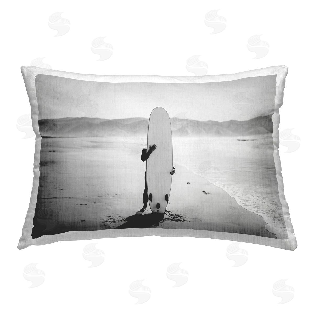 Sisi and Seb | Hiding with Surfboard