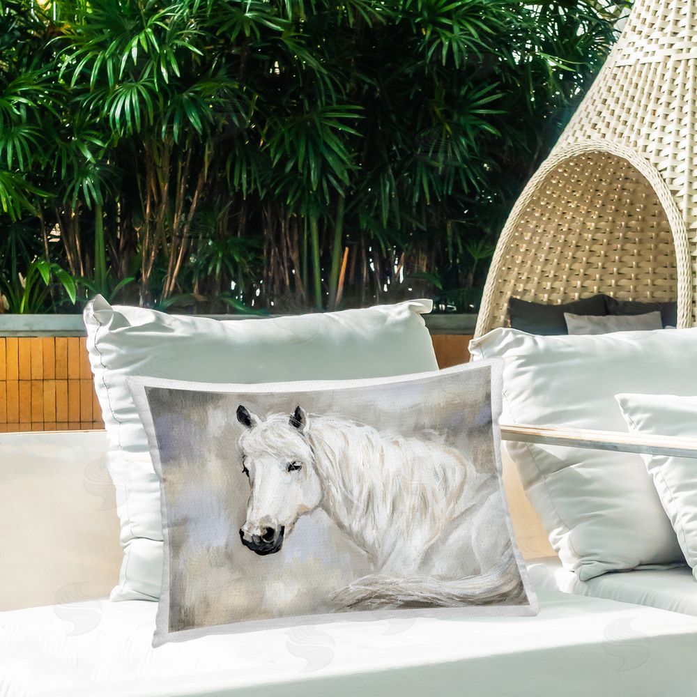 Victoria Barnes | White Horse Elegance