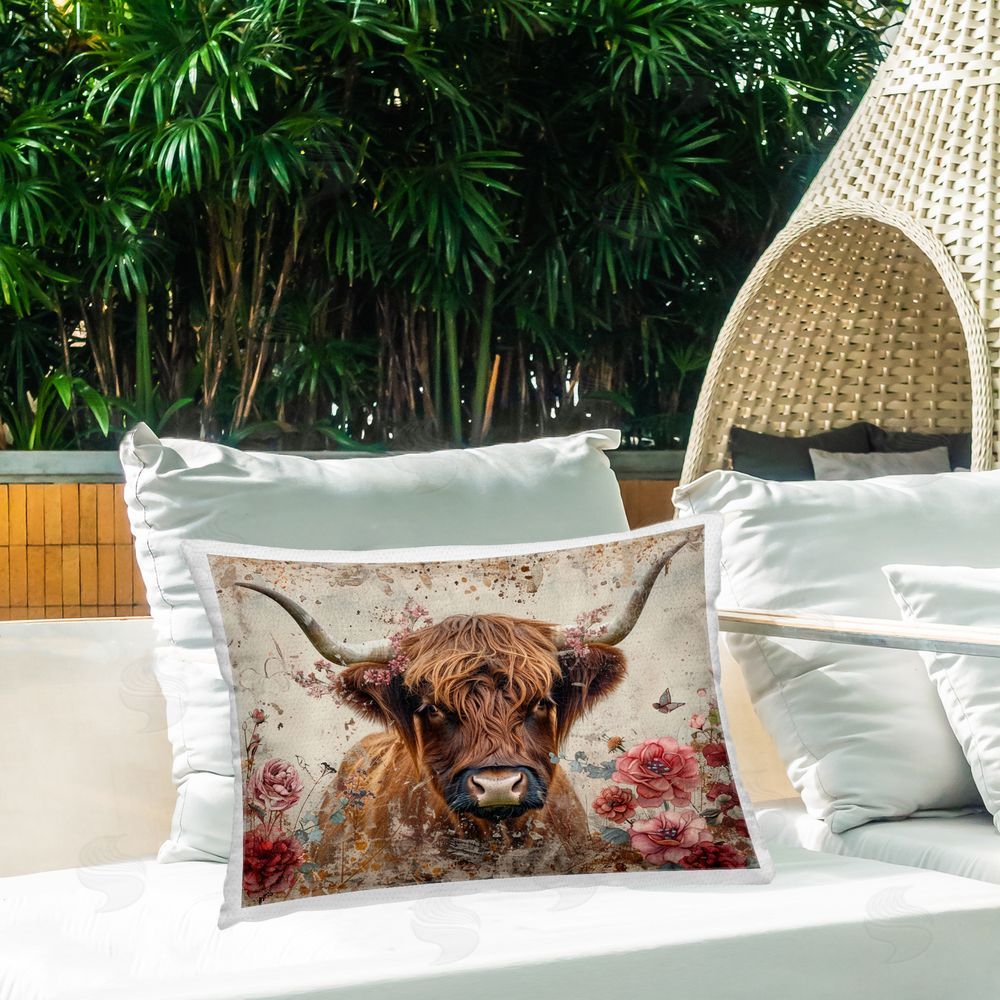 LSR Design Studio | Highland Cow in Spring