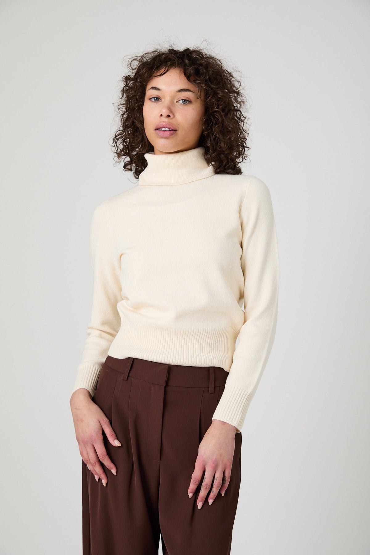 BABYSOFT LONGSLEEVE TURTLENECK PULLOVER