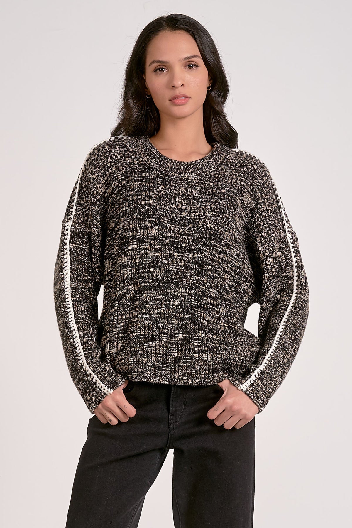 CREWNECK BLANKET SWEATER